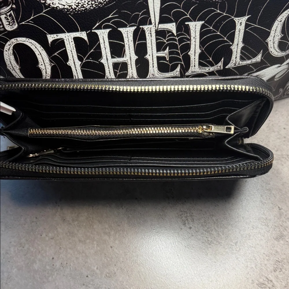 “Othello” Leather Black and White Tote Bag and Wallet - Picture 5 of 11